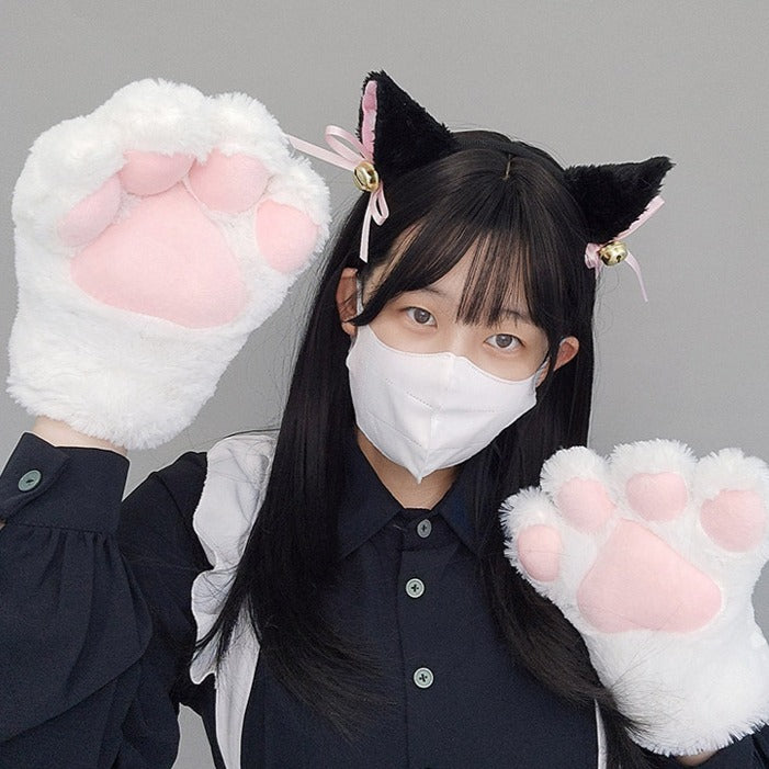 Adorable Plush Cat Paw Gloves