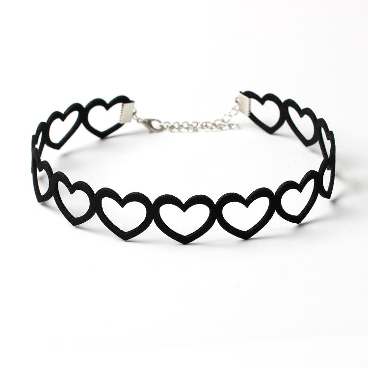 Black Heart Velvet Choker