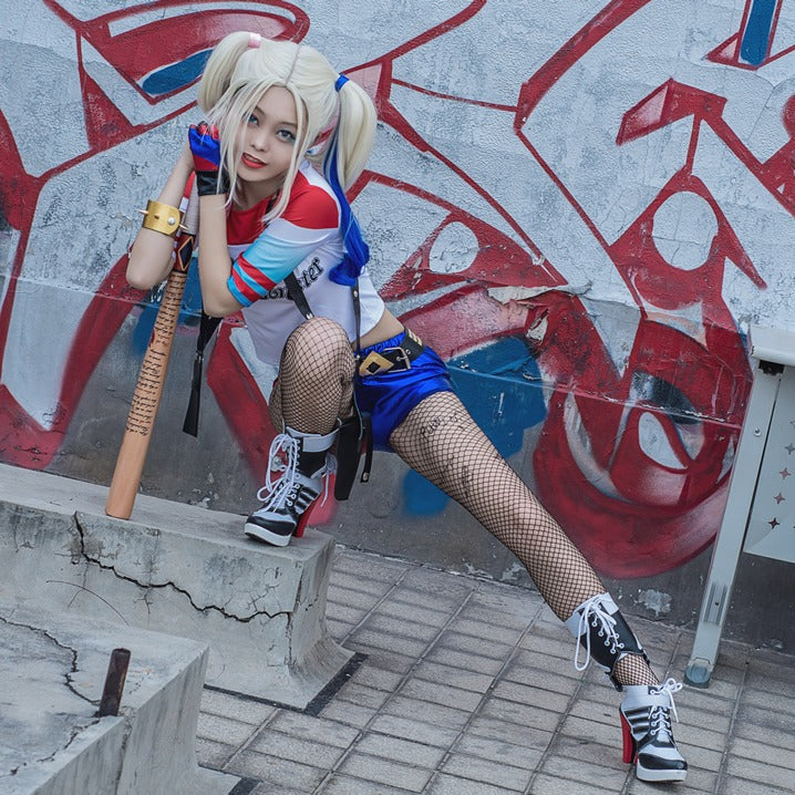 Harley Quinn Cosplay Outfits