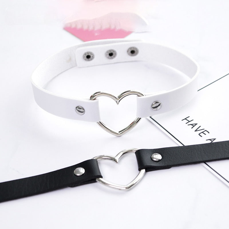 Heart Leather Studded Choker