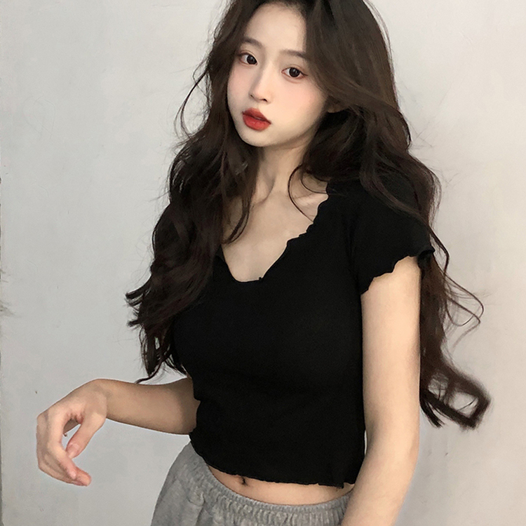 V-neck Crop Top