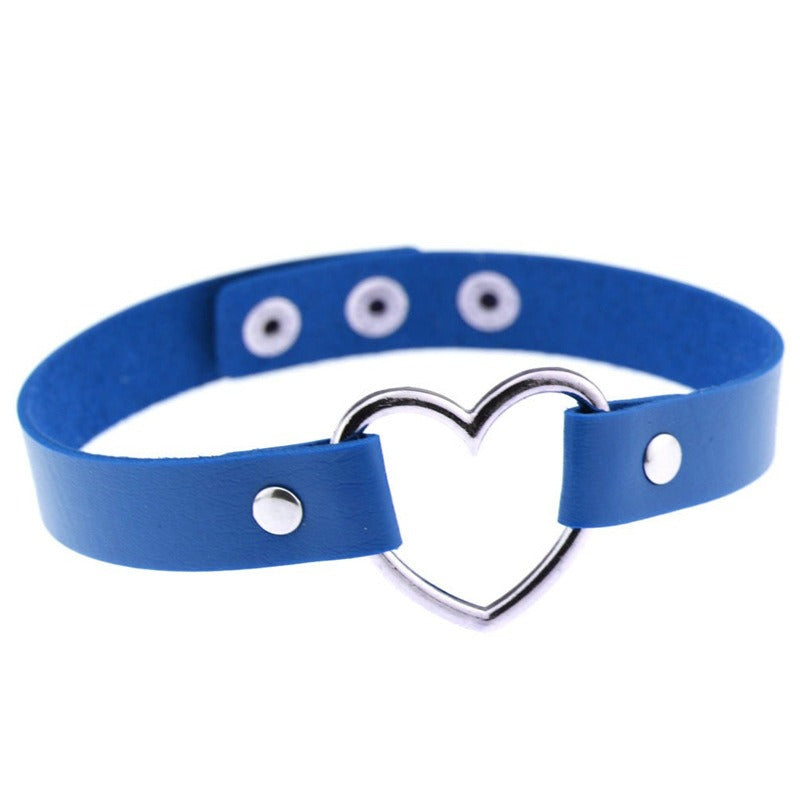 Heart Leather Studded Choker