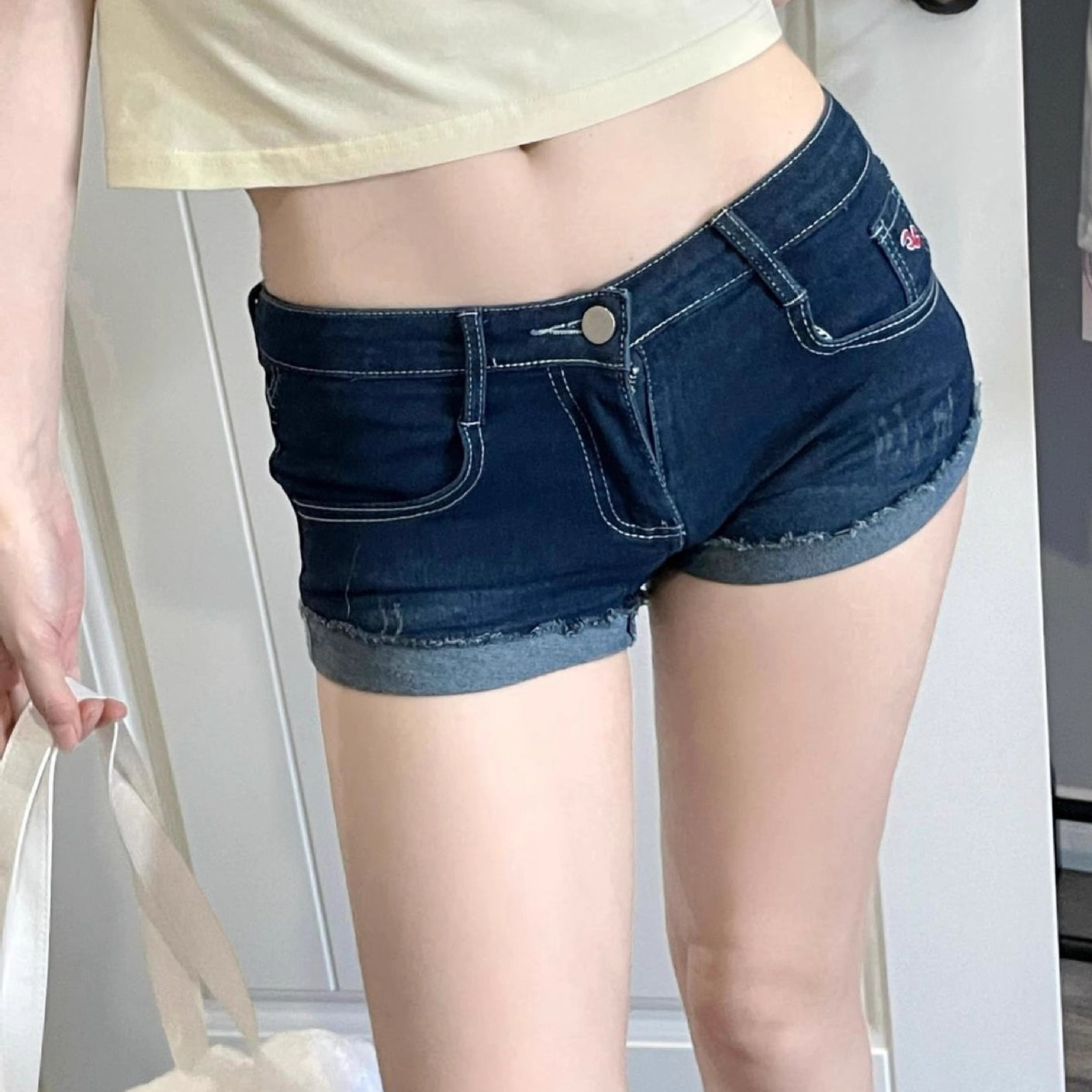 Rolled Hem Skinny Denim Shorts