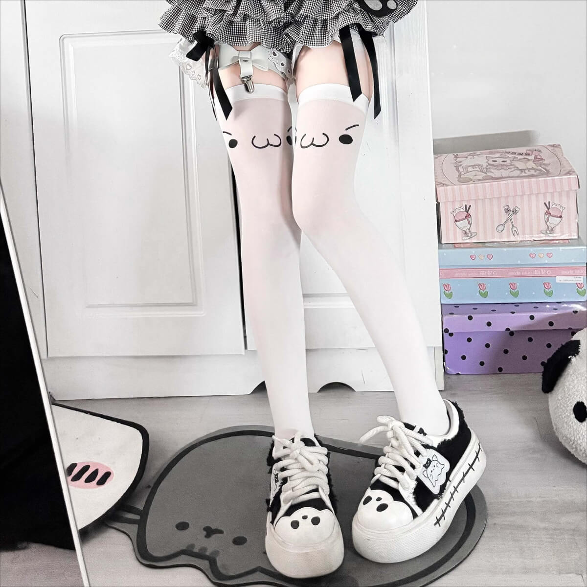 Femboy Kaomoji Print Thigh Highs