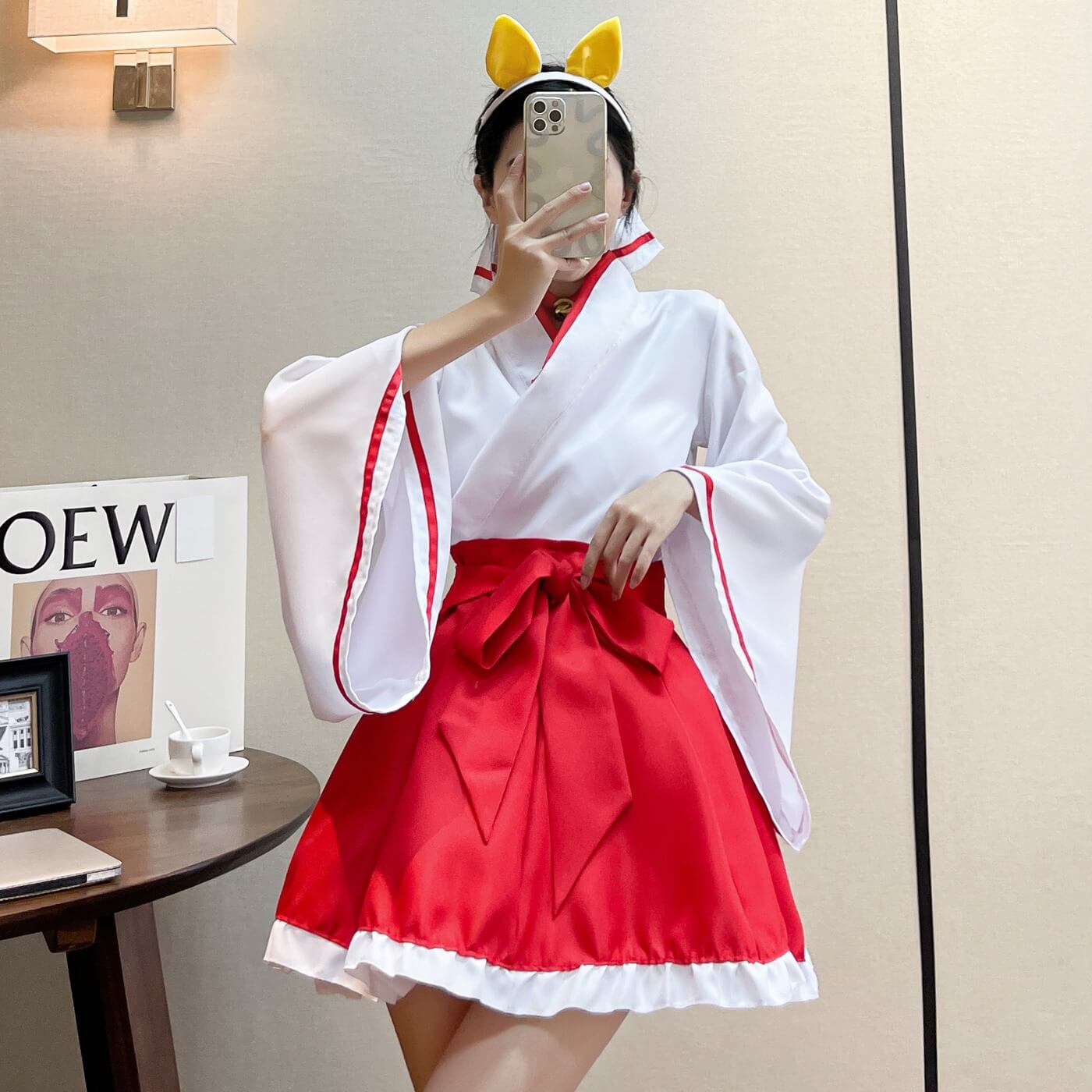 Shrine Maiden Cosplay Outfit