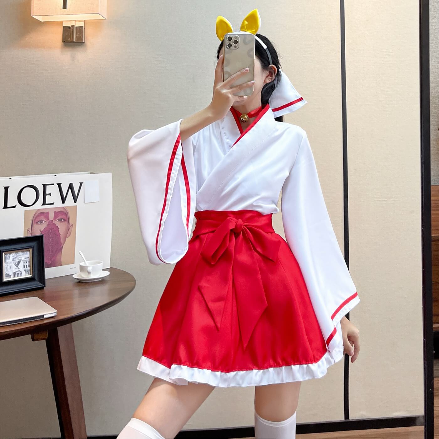 Shrine Maiden Cosplay Outfit
